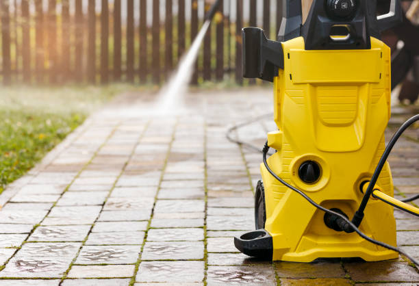 Spring Cleaning in Victoria, VA